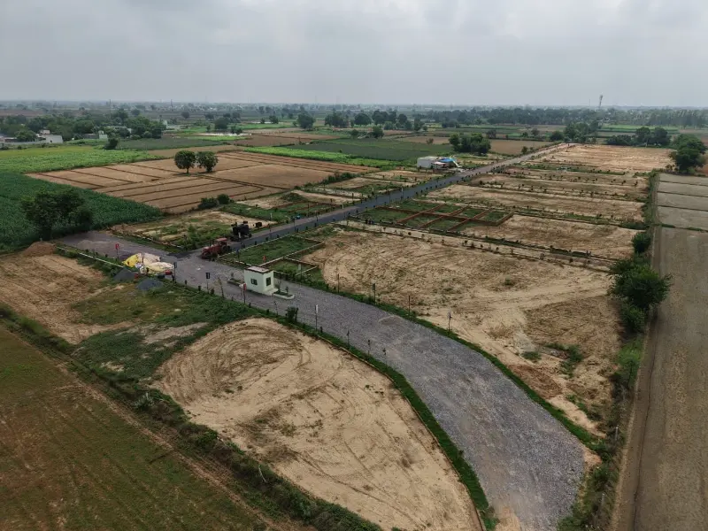 509452677_plot for sale (8).webp